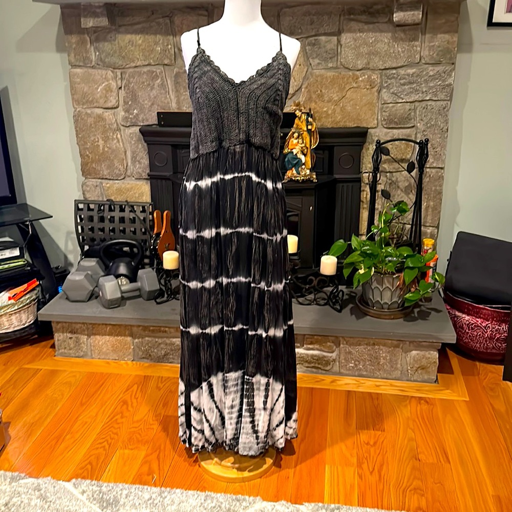 Dark Tie dye Maxi